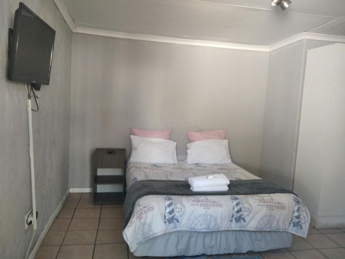 Velindo Guest Rooms Johannesburg Esterno foto